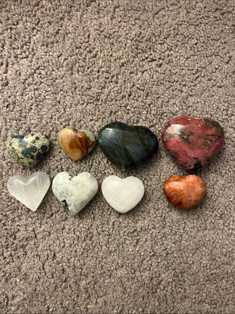 Natural Heart Stone Set - Assorted Crystals